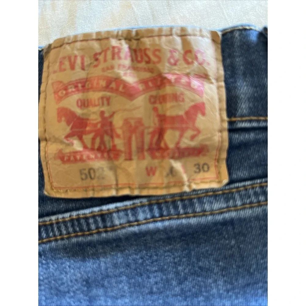 Levis product pair